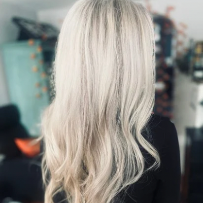Seamless blondes, dimensional color & precision cuts by SR Studio in Boonsboro Maryland